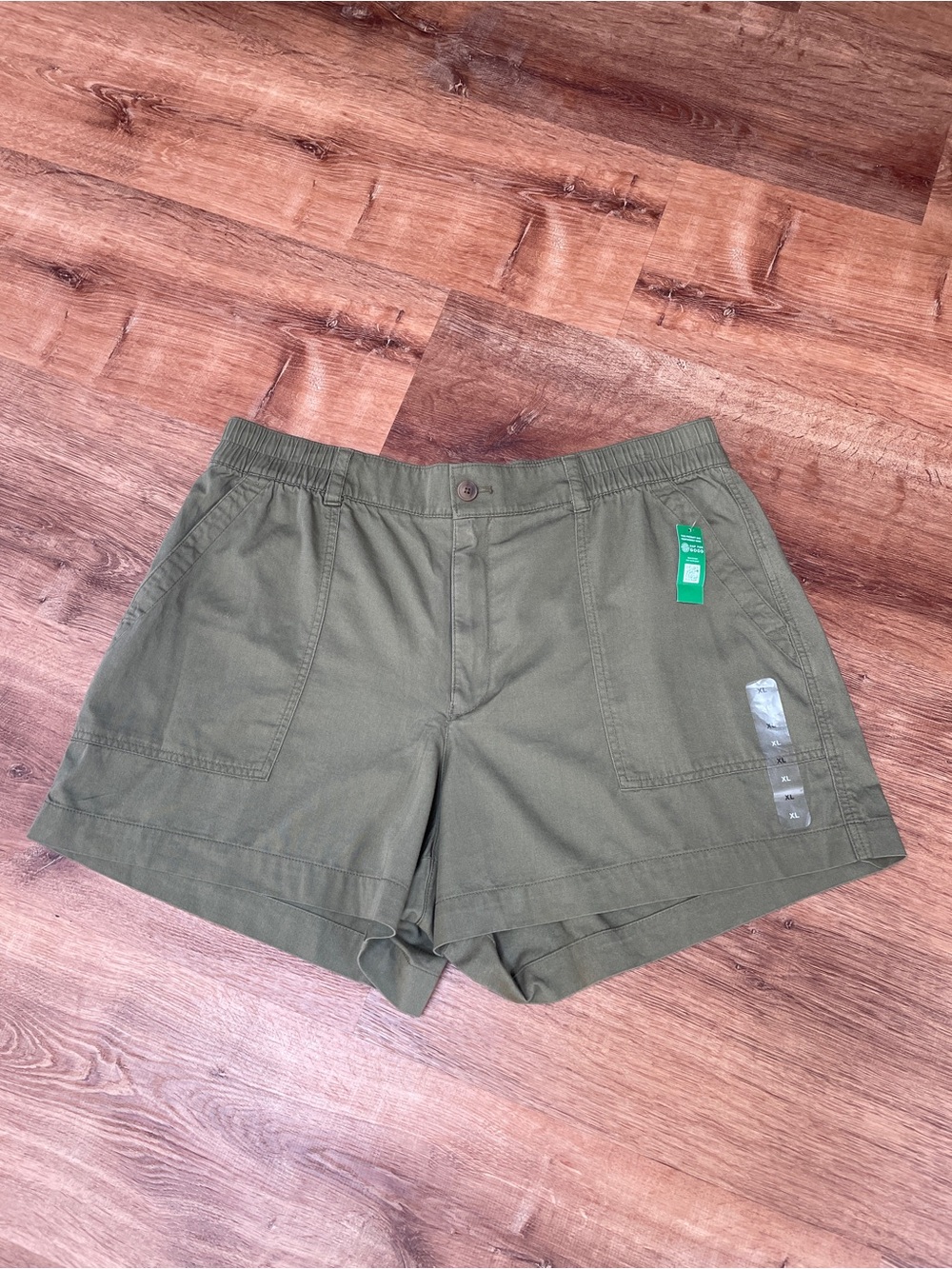 Gap Womens Army Khaki Green Shorts NEW Size XL Soft Pockets Bohemian‎